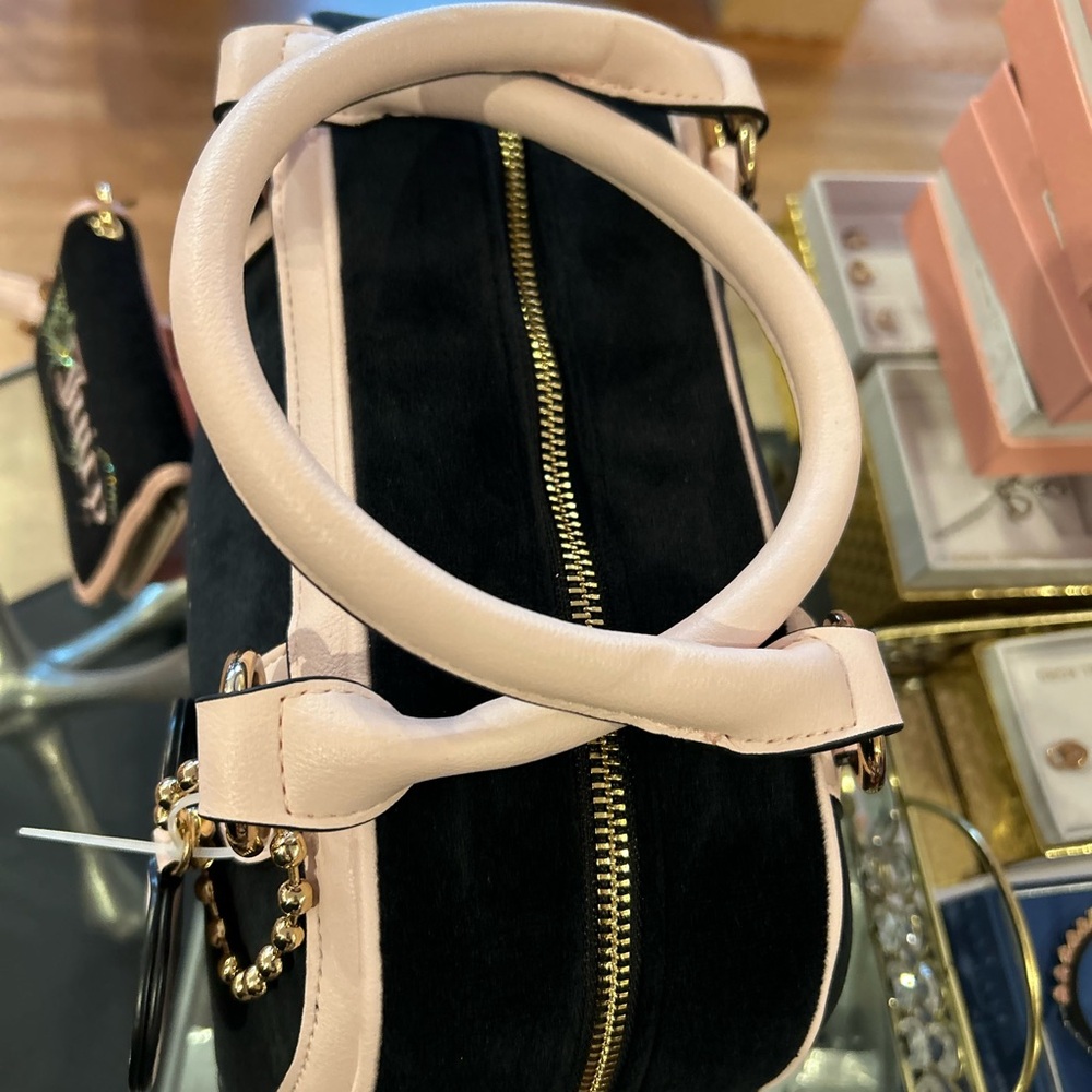 Juicy Couture satchel Crossbody - Picture 3 of 4